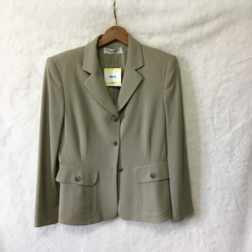 Anne Klein Classic Beige Blazer